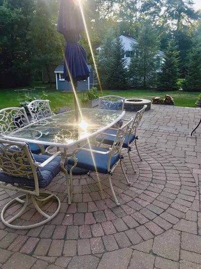 Outdoor living patio and fire pit.