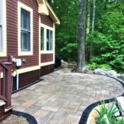 paver patio and walkway with onyx border